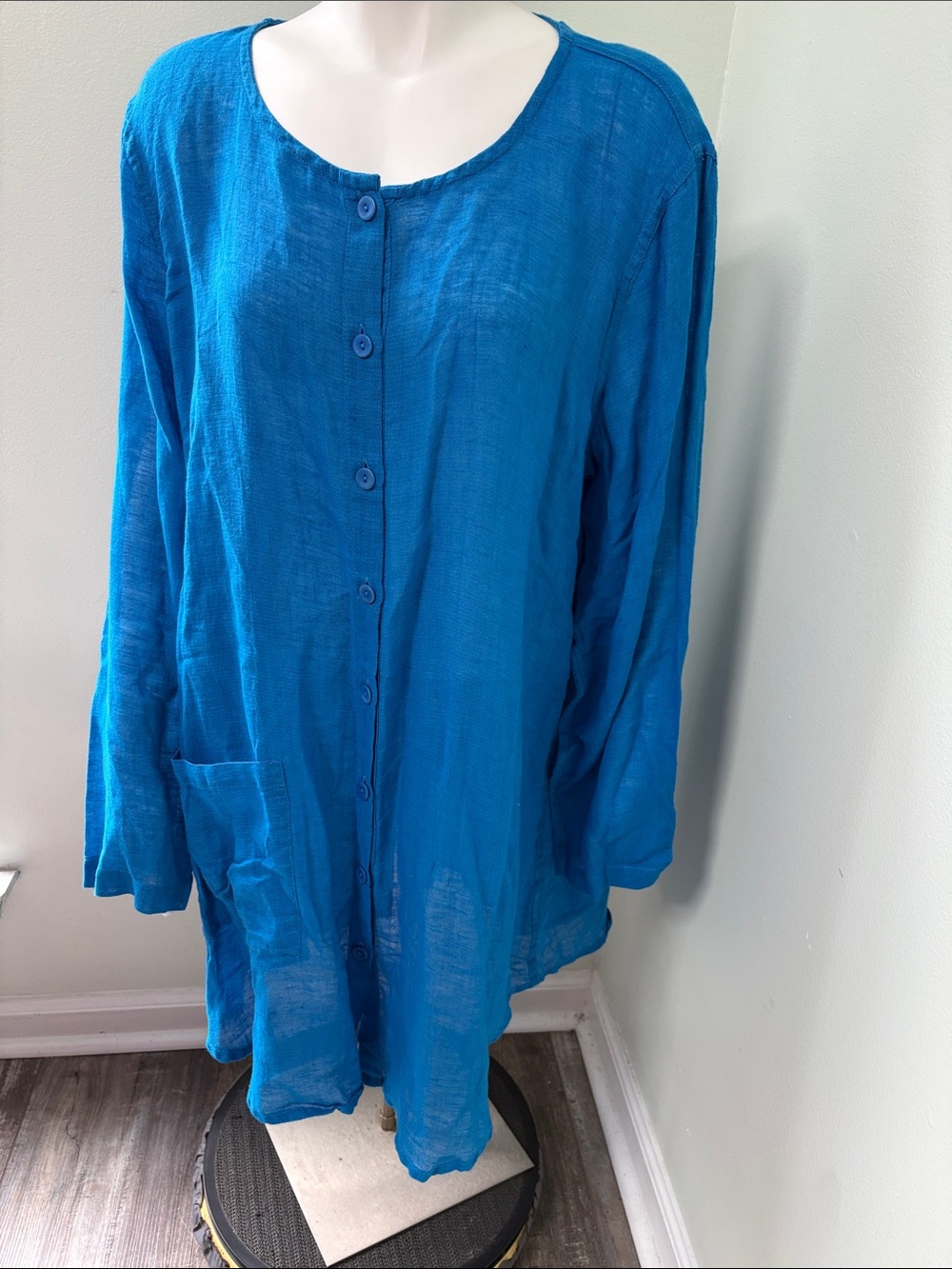 Flax Vibrant Teal-Blue Button Front Tunic size large